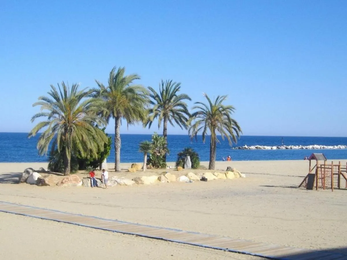 Paraiso Beachfront Apartments: Rooftop Pool & Wi-Fi Vera Spain