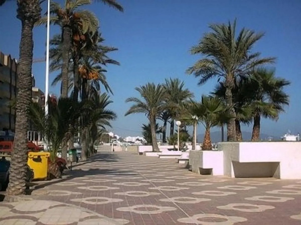 Apartment Paraiso Beachfront Apartments: Rooftop Pool & Wi-Fi Vera Spain